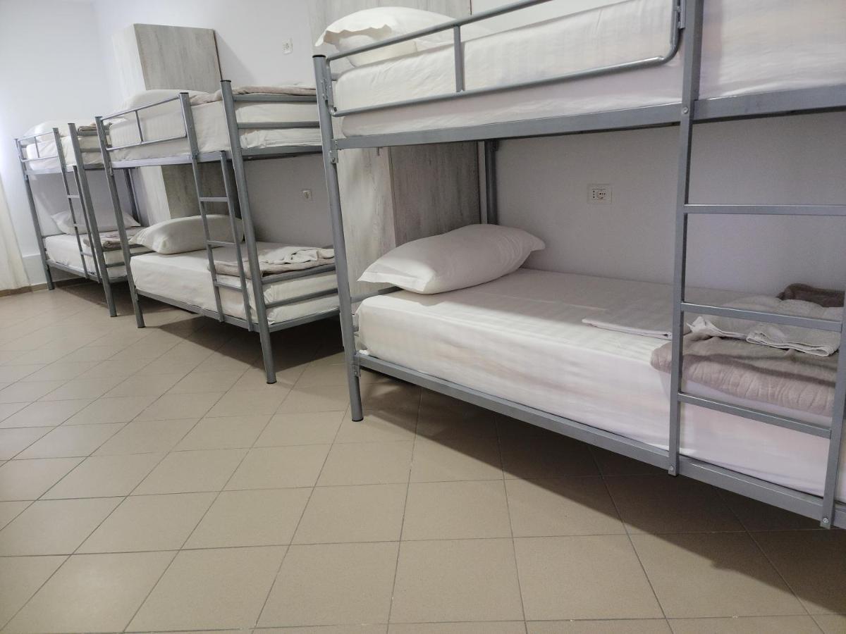 Hostel K13 Sarande Exterior photo