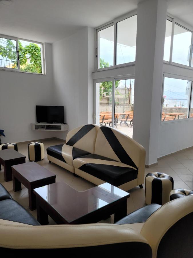 Hostel K13 Sarande Exterior photo