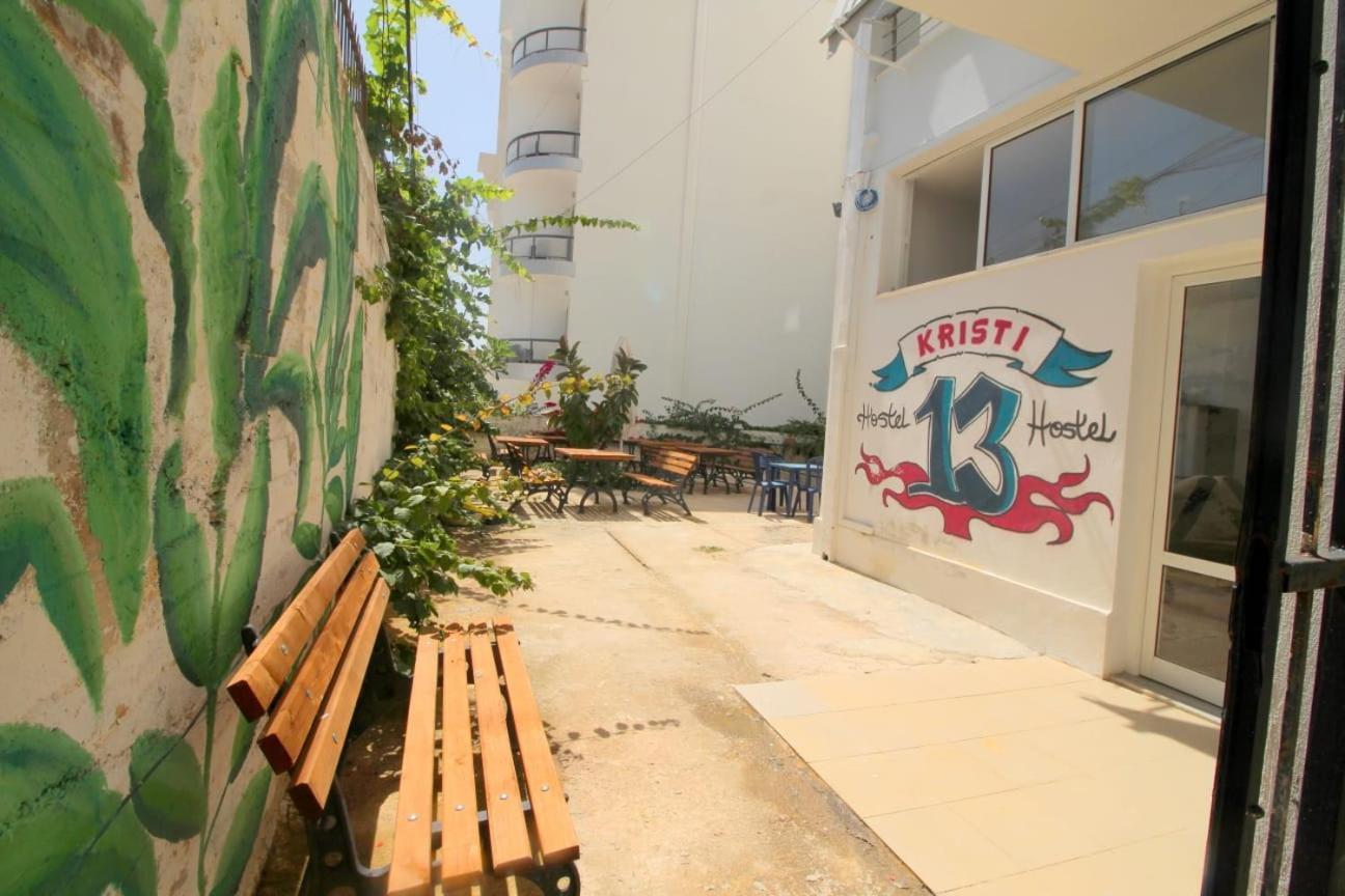 Hostel K13 Sarande Exterior photo