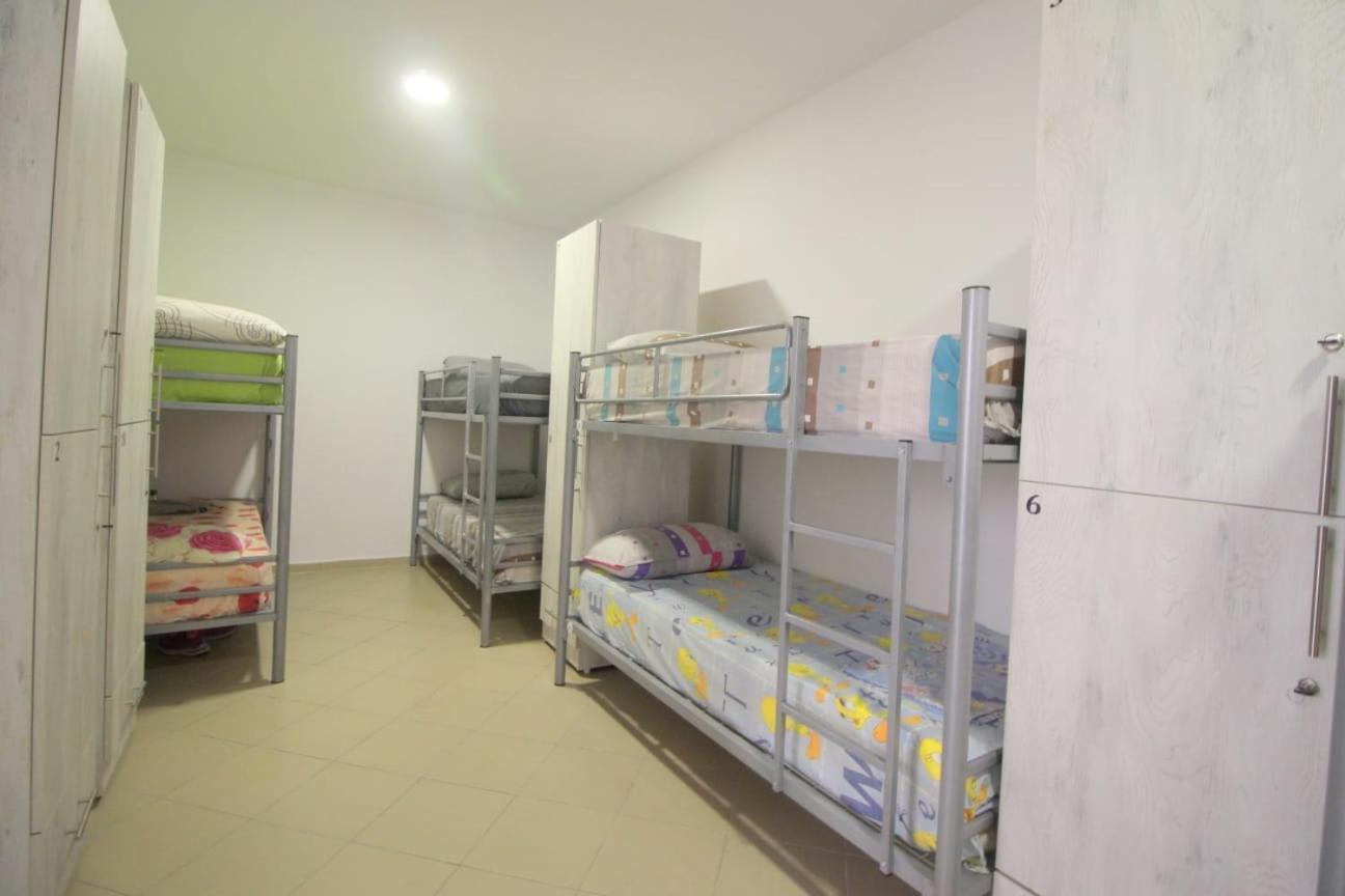 Hostel K13 Sarande Exterior photo